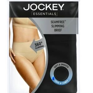 Jockey Life seamless brief in size 2XL.